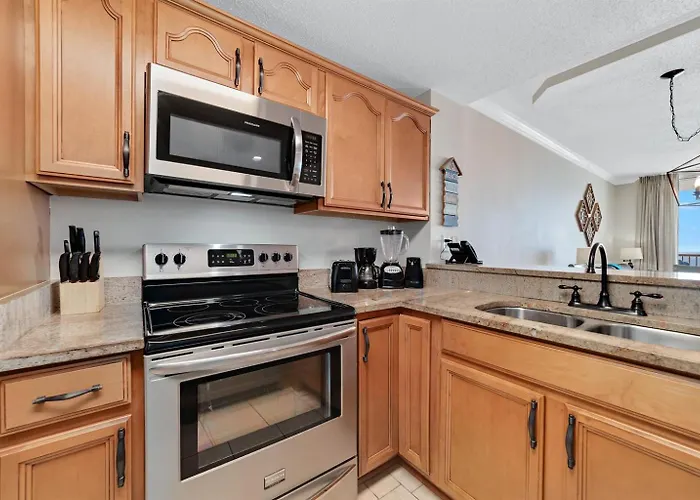 Avalon 1807 -beachfront Condo-amazing Views-on-site Restaurants-arcade-spa